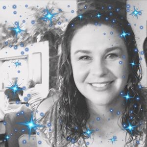 Meet your Posher, Tif